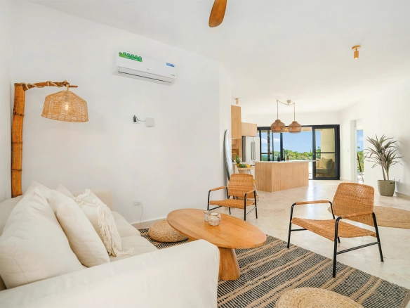 Ocean Bliss: Live the Dream in Encuentro-APT 305